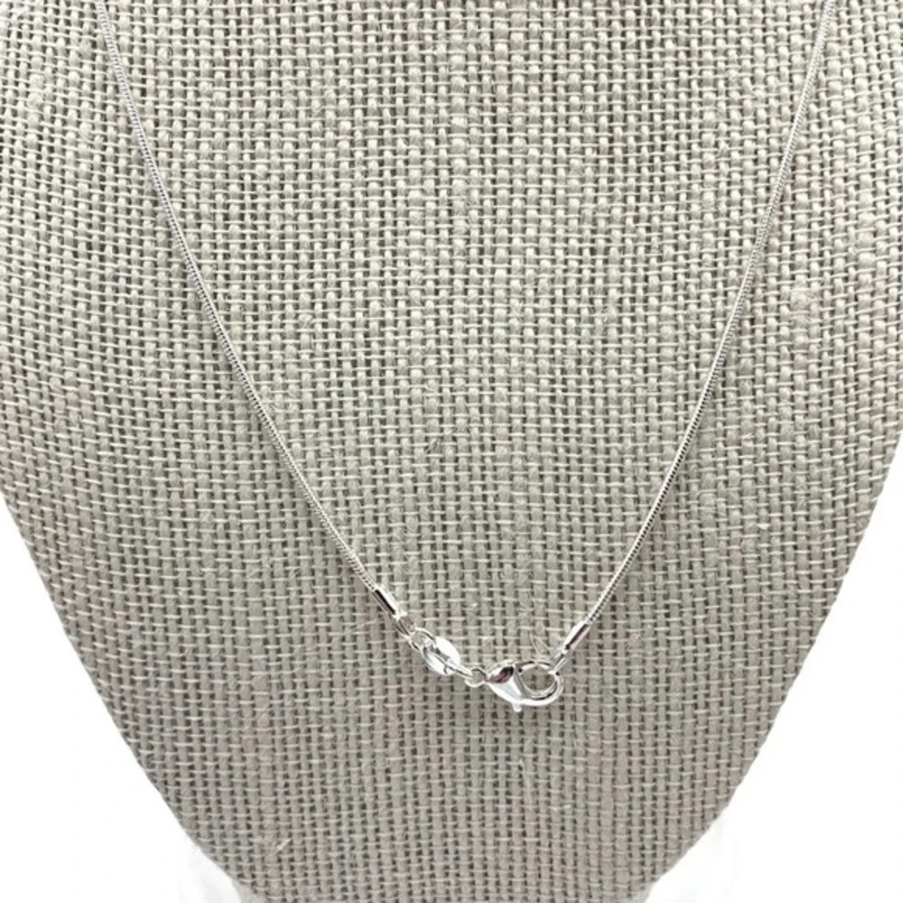 Crystal beaded floating bar. Silver plated‎ chain. New With Tags !